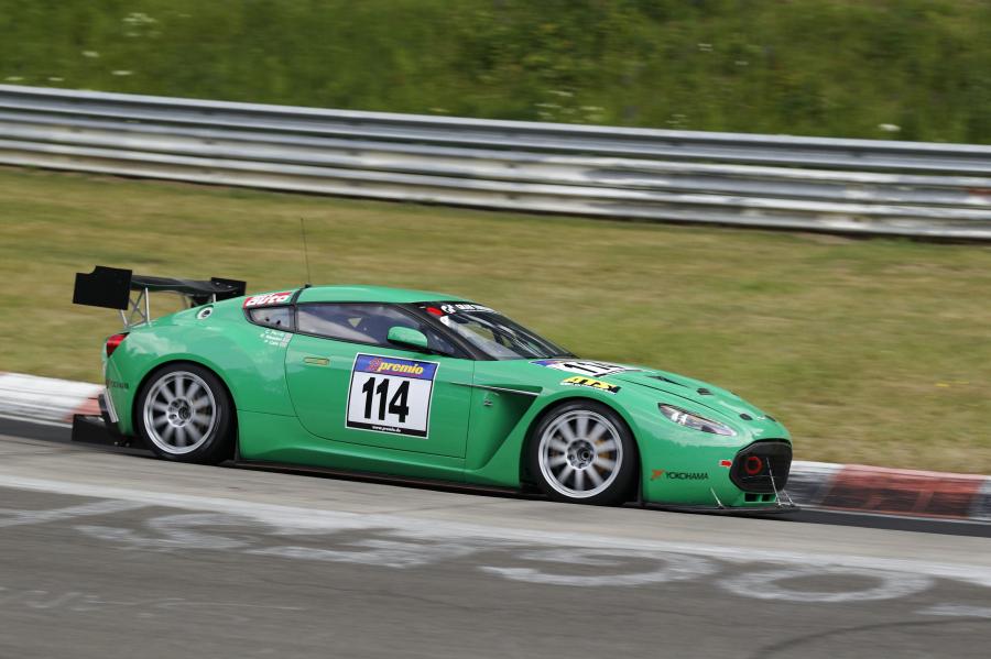  Aston Martin V12 Zagato Race Car 2011 года  (фото 20 из 26)